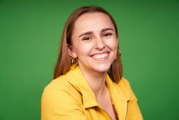 Uma imagem de perfil de Hannah Witton